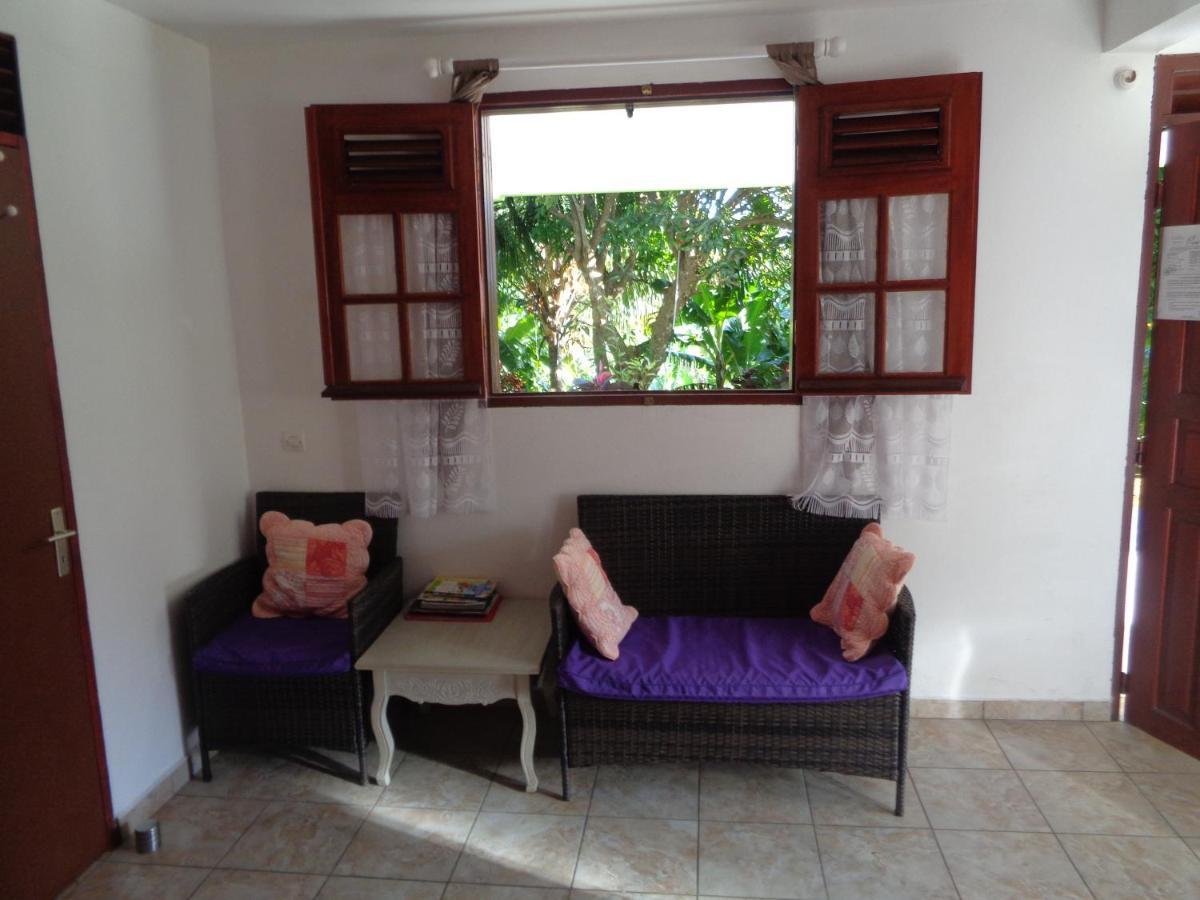 Jardin Bananier Apartment Deshaies Luaran gambar
